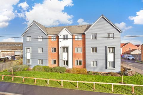Baird Way, Sheerness ME12 2 bed ground floor flat for sale