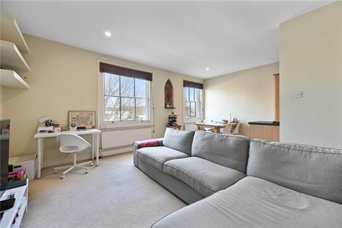 Warwick Gardens, Kensington, London, W14 2 bed apartment for sale