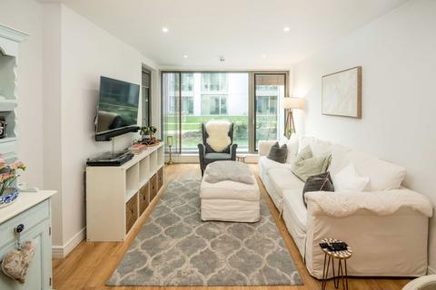 Waterside Way, London N17 2 bed flat for sale