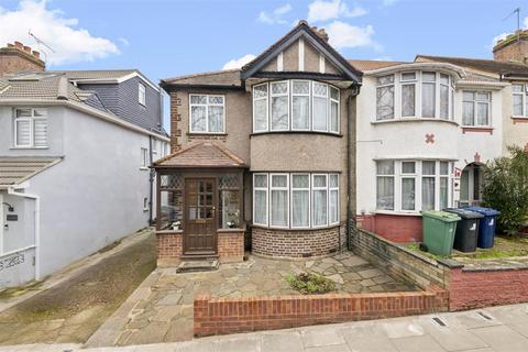Oldfield Lane South, Greenford UB6 3 bed end of terrace house for sale