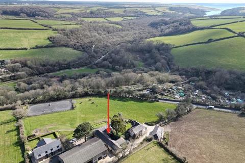 Weeth Farm, Helston TR13 2 bed barn conversion for sale