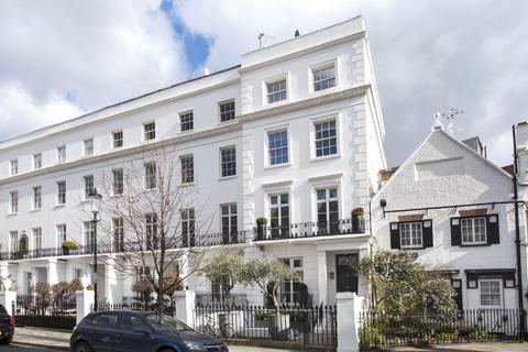 Walton Place, Knightsbridge, London, SW3 5 bed end of terrace house for sale
