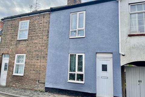 Hawthorn Bank, Spalding 2 bed terraced house for sale