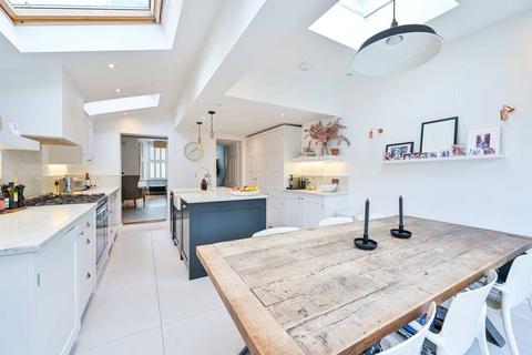 St Francis Road, East Dulwich... 3 bed house for sale