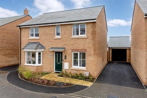 Worcester Road, Rumwell, Taunton 4 bed detached house for sale