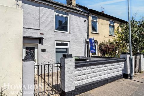 St Peters Road, Great Yarmouth 3 bed terraced house for sale