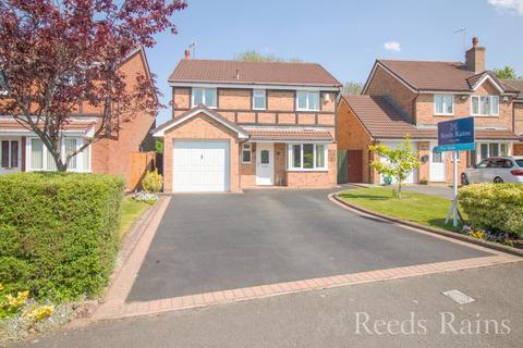Roxburgh Road, Ellesmere Port CH66 4 bed detached house for sale