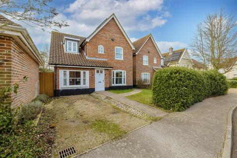 Chatten Close, Beccles NR34 4 bed house for sale