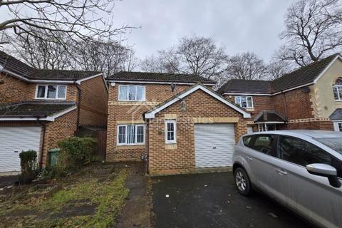 Wormalds View, Dewsbury 3 bed detached house for sale