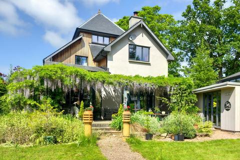 Cwrt Mihangel, Llanvihangel... 4 bed detached house for sale