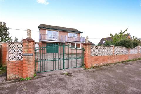 Skinburness, Cumbria CA7 4 bed detached house for sale