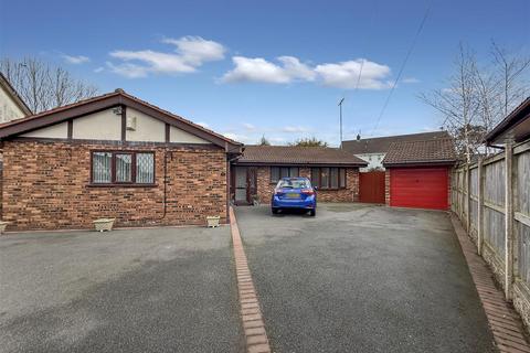 Rowan Tree Close, Greasby, Wirral 4 bed detached bungalow for sale
