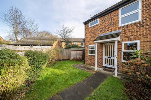 Locksmeade Road, Richmond TW10 1 bed semi