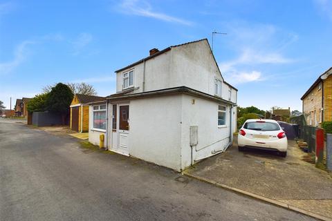 Commercial Road, Alford LN13 3 bed detached house for sale