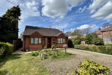 Park Avenue, Brandesburton, YO25 8QR 2 bed detached bungalow for sale