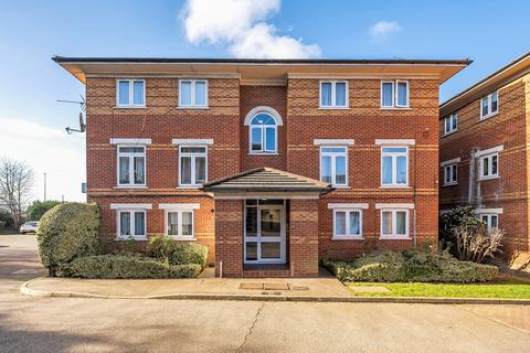 Rambler Court, 7 Swynford Gardens... 1 bed flat for sale