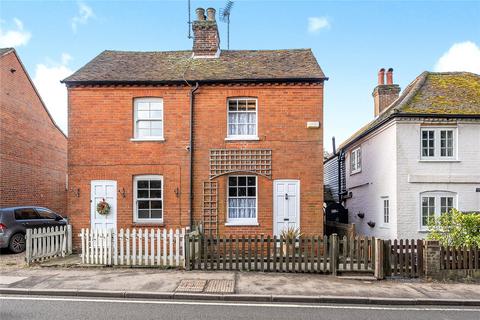 The Street, West Clandon, Surrey, GU4 2 bed semi
