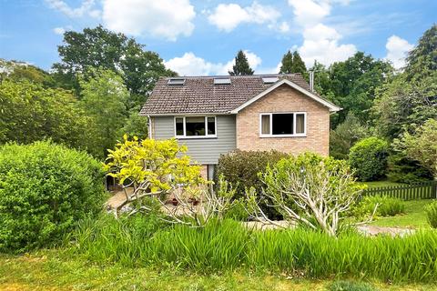 Birling Drive, Tunbridge Wells TN2 6 bed detached house for sale