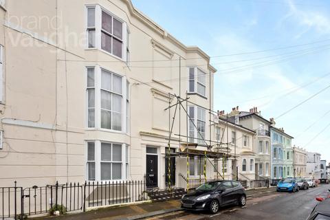 College Road, Brighton, East Sussex, BN2 1 bed flat for sale