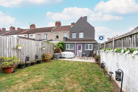 Avonmouth, Bristol BS11 3 bed end of terrace house for sale