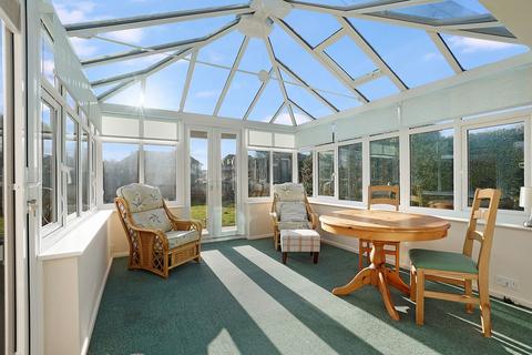 Banky Meadow, Maidstone, ME16 3 bed detached bungalow for sale
