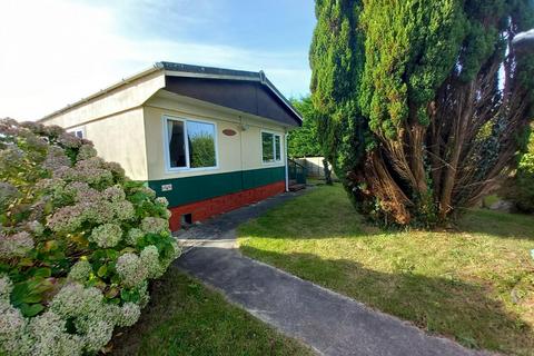 St. Austell, Cornwall, PL26 2 bed park home for sale