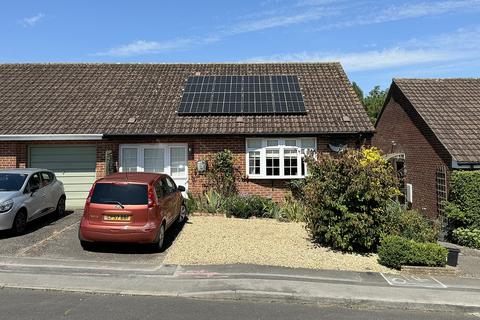 Templecombe, Somerset, BA8 3 bed bungalow for sale