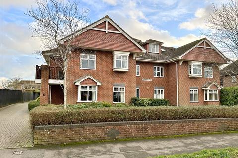 Wortley Road, Christchurch BH23 3 bed apartment for sale