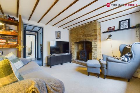 Ickwell Road, Biggleswade SG18 2 bed terraced house for sale