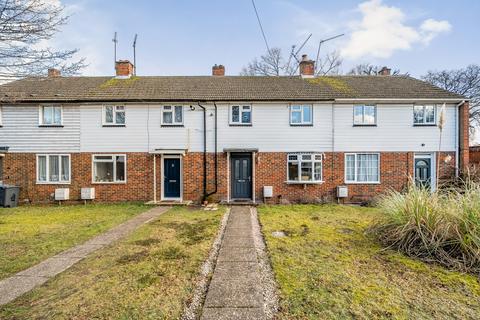 Abbots Road, Reading RG7 3 bed terraced house for sale