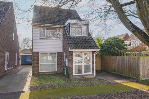 Thamesdale, St. Albans AL2 3 bed detached house for sale