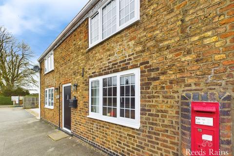 Main Road, Hull HU12 3 bed detached house for sale