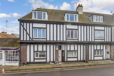 Canterbury Road, Whitstable, Kent 2 bed apartment for sale