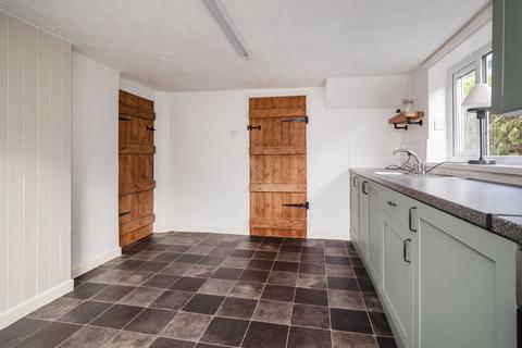 Norwich Road, Besthorpe, Attleborough 2 bed cottage for sale