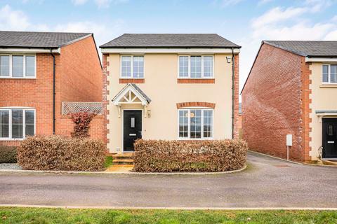 Gealer Grove, Shrivenham... 4 bed detached house for sale