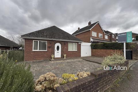 Kingsway, Stourbridge 2 bed detached bungalow for sale