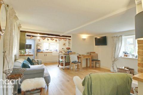 Chapel Street, Rockland St Peter 2 bed cottage for sale