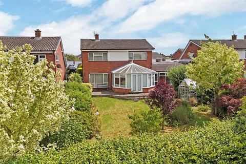Ashfields Road, Heath Farm, Shrewsbury 3 bed detached house for sale