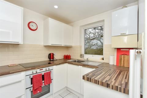 Bridle Path, Woodford Green, Essex 2 bed flat for sale