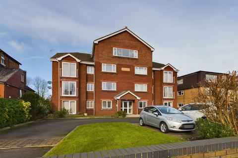 Roe Lane, Southport PR9 3 bed apartment for sale