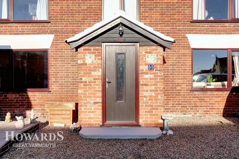 Staithe Road, Martham 3 bed detached house for sale