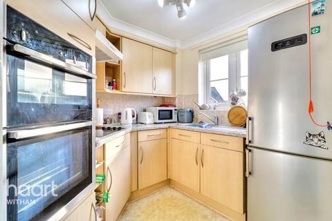 Spital Road, Maldon 2 bed apartment for sale