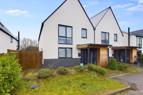 London Road, Milton Common, Thame... 5 bed semi