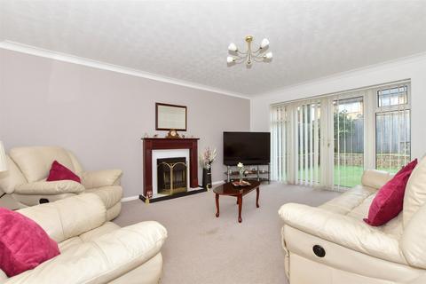 Birling Road, Snodland, Kent 2 bed detached bungalow for sale