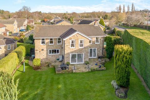 Collingham, Dewar Close, LS22 4 bed detached house for sale