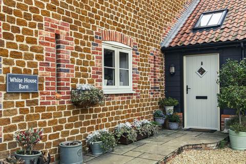 Chapel Road, Pott Row 5 bed link detached house for sale