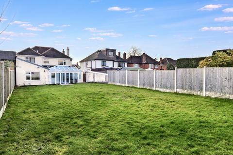 Finchfield Lane, Wolverhampton, WV3 5 bed detached house for sale