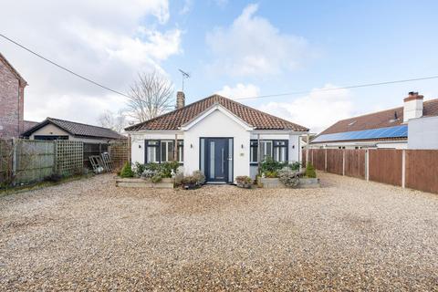 Dereham Road, Watton 5 bed chalet for sale