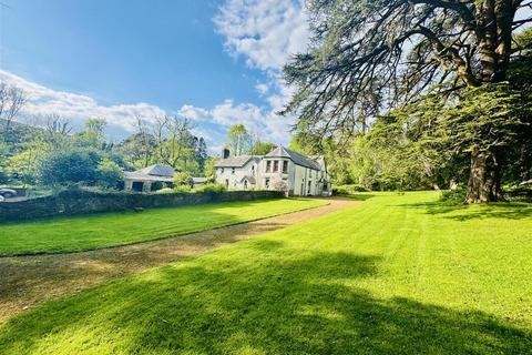 Crynant, Neath 6 bed property with land for sale