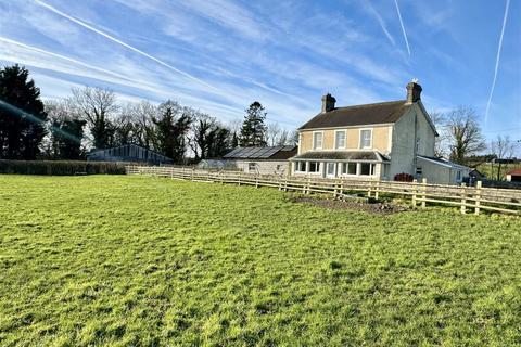 Manordeilo, Llandeilo 4 bed detached house for sale